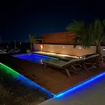 아파트 Sea View Sunrise Luxury *