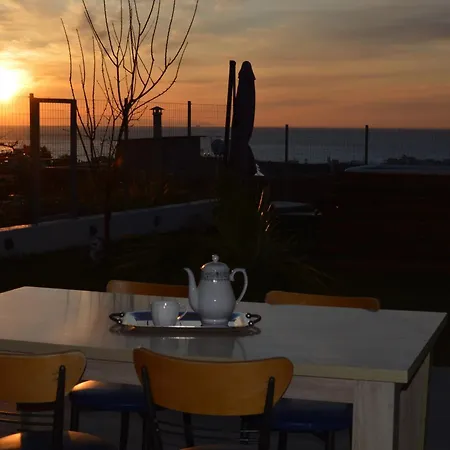 Sea View Sunrise Luxury アパート